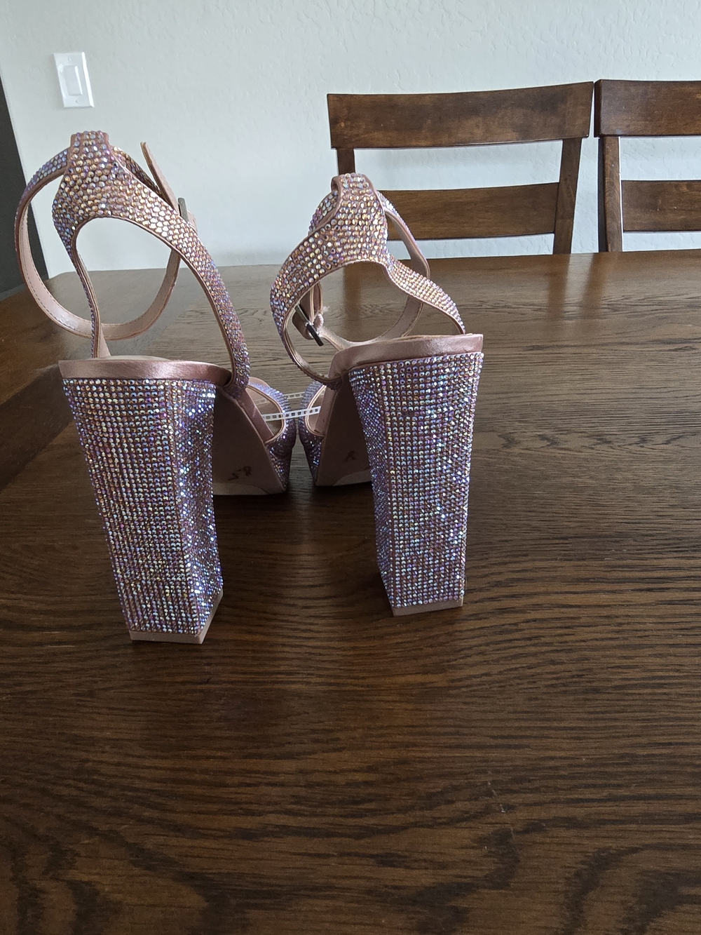 Gianni Bini Pink Crystal-Embellished Platform Slingbacks - Picture 4 of 5